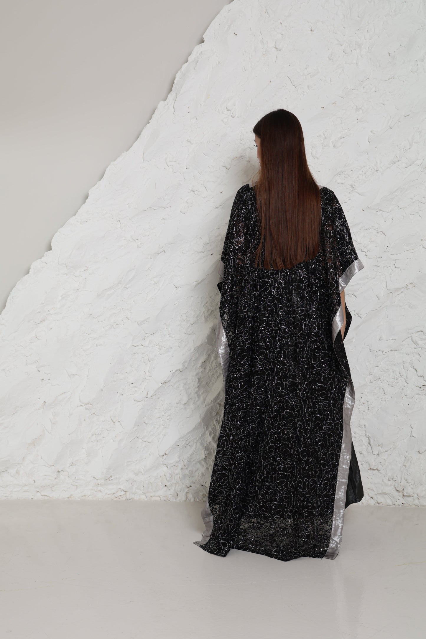 Black Embroidered Dantel Kaftan