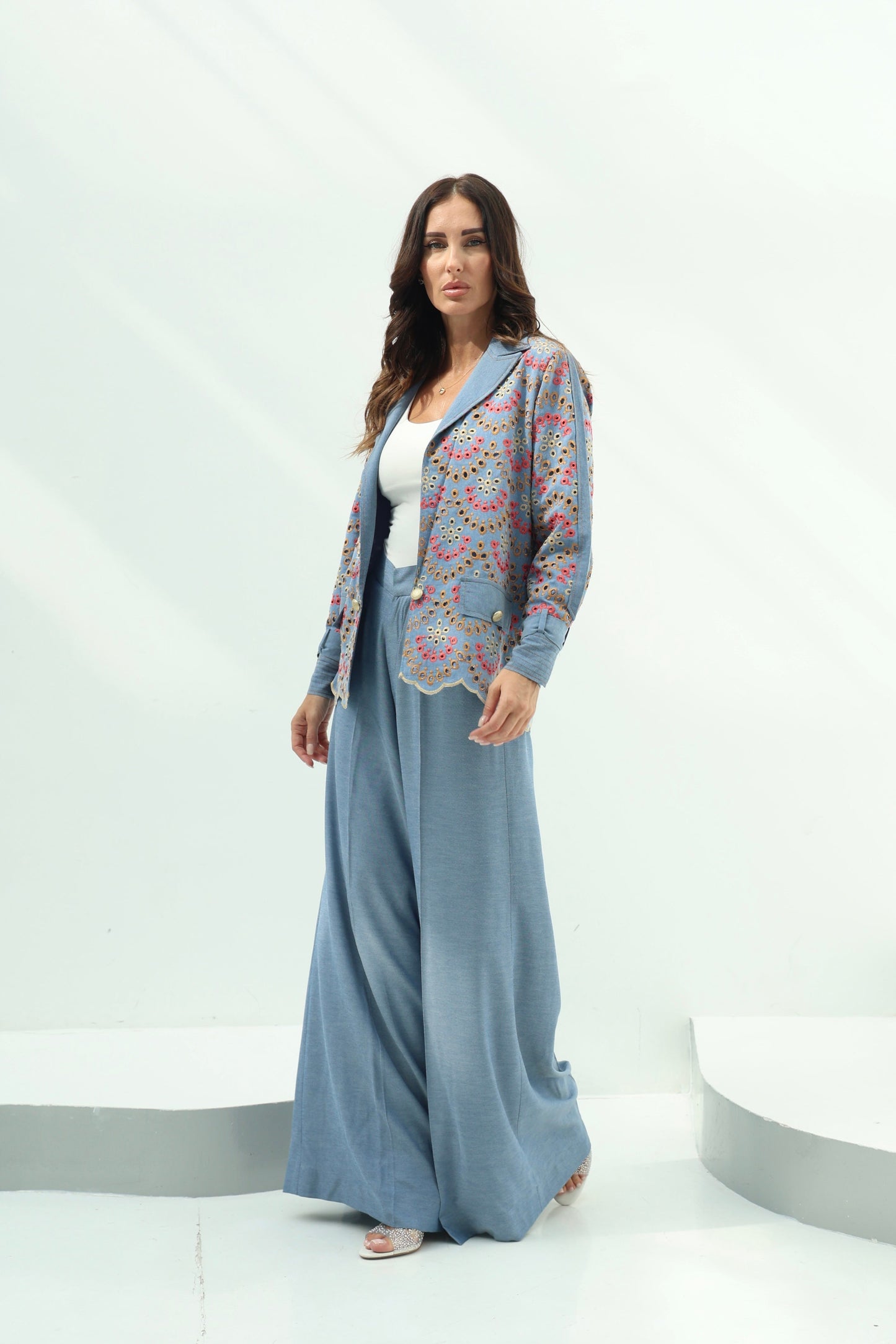 Jeans Jeans Embroidered Blazer Set – Light Blue Design featuring embroidered cotton-jeans jacket with gold buttons and wide p